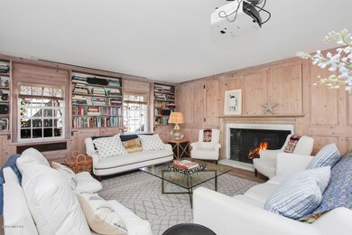 271 Guinea Rd Stamford CT-large-008-10-0