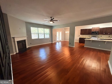 8389 Regent St, Jonesboro, GA 30238 - photo 4