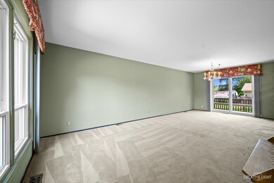 1320 Ironwood Ct unit A, Aurora, IL 60506 - photo 5