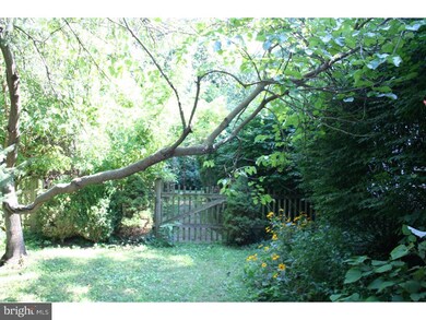 125 W Upper Ferry Rd, Ewing, NJ 08628 - photo 2