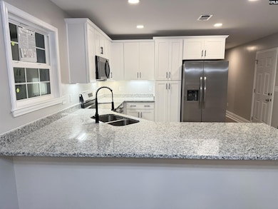 132 Pear Tree Cir, Hopkins, SC 29061 - photo 2