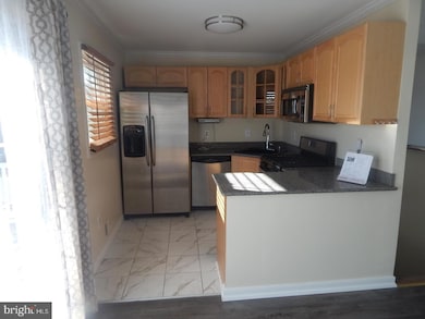 6901 Hastings Dr, Capitol Heights, MD 20743 - photo 4