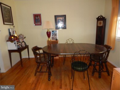 45 Wolf Dr, Trenton, NJ 08610 - photo 3