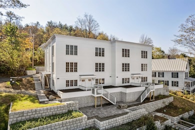 26 Mount Peg Rd unit D, Woodstock, VT 05091 - photo 4