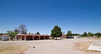 321 Lomaland Dr unit 1, El Paso, TX 79907 - photo 3