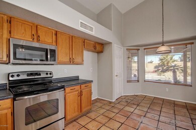 4652 E Fairbrook (5)
