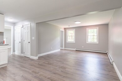 22 Vista Way, MerriMacK, NH 03054 - photo 5