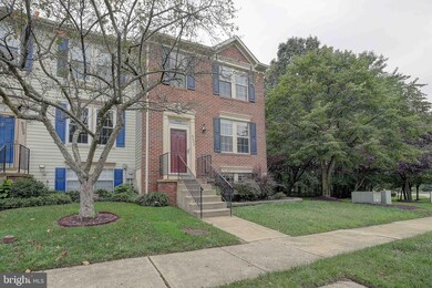 8500 Pine Meadows Dr, Odenton, MD 21113 - photo 2