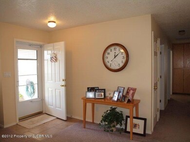 300 Valle Vista Dr, Farmington, NM 87401 - photo 3