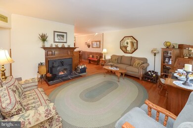 611 Cooper St, Woodbury, NJ 08096 - photo 3