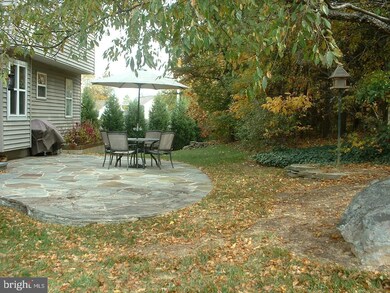 400 Applegate Ct, Linthicum Heights, MD 21090 - photo 2