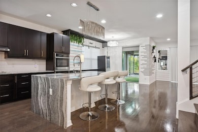 10319 Stallion Fields Way, Tampa, FL 33647 - photo 6