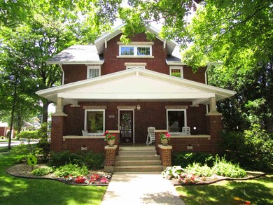 217 S Elkhart St, Wakarusa, IN 46573 - photo 2