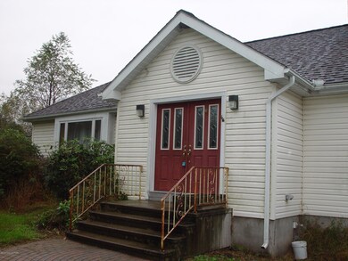 168 Warner Dr, Saylorsburg, PA 18353 - photo 2