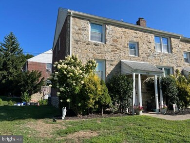 2215 Steele Rd unit 2ND FL, Drexel Hill, PA 19026 - photo 2