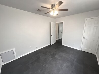 7719 Hirsch Rd unit A, Houston, TX 77016 - photo 7