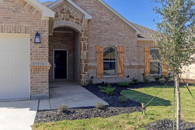 704 Lake Murray Ln, Cleburne, TX 76033 - photo 3