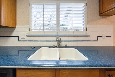 7623 Shangrila Ln, Houston, TX 77095 - photo 6