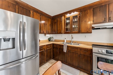 8719 Firethorne Ln, North Chesterfield, VA 23237 - photo 5