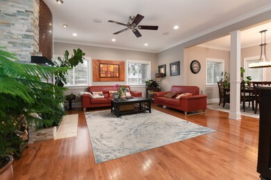 111 Grace Ln, Fox River Grove, IL 60021 - photo 7