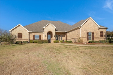 7701 Oak Creek Ln, Denton, TX 76208 - photo 2