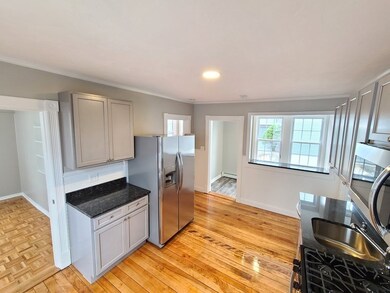240 Beacon St, Lowell, MA 01850 - photo 7