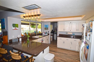 kitchen2