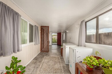 1537 W Beck Ln, Phoenix, AZ 85023 - photo 7