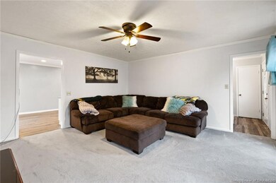 1710 Creekside Dr, Clarksville, IN 47129 - photo 5