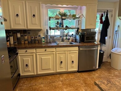 21 Locke St, Winchester, MA 01890 - photo 6