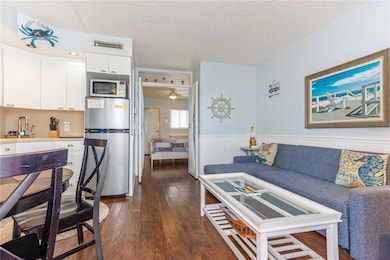 ADORABLE #28 FULLY FURNISHED