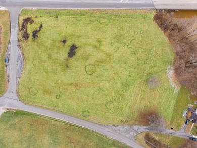 5 S Carol Malone Blvd, Grayson, KY 41143 - photo 4