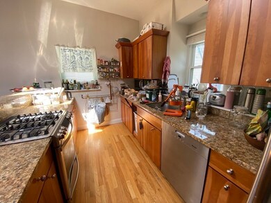 247 Washington St unit A, Cambridge, MA 02139 - photo 4