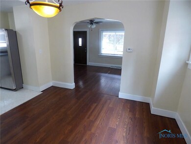 2556 Pershing Dr, Toledo, OH 43613 - photo 7