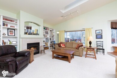 Living Room 20190118-DW-49860-FULL