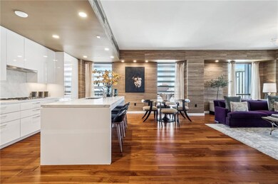 Unit - Kitchen / Living