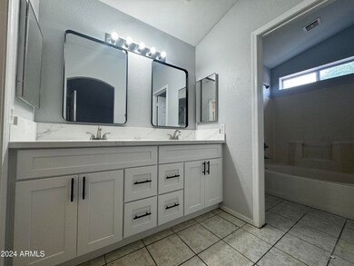 1182 E Jupiter Place, Chandler, AZ 85225 - photo 3