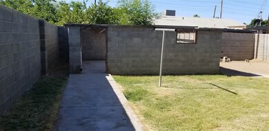 1249 W 1st St, Yuma, AZ 85364 - photo 3