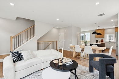 944 Beloit Ave unit 4, Forest Park, IL 60130 - photo 6