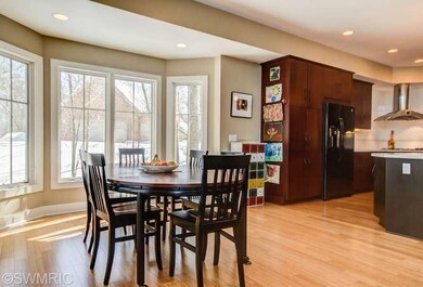 8523 Longleaf Dr SE unit 11, Ada, MI 49301 - photo 4