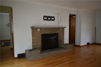 117 Plum Dr, Trafford, PA 15085 - photo 4