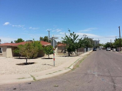 1846 E Monte Vista Rd, Phoenix, AZ 85006 - photo 3