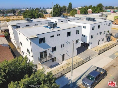 5875 San Pedro St, Los Angeles, CA 90003 - photo 2