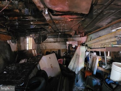 310 Beech St, Pottstown, PA 19464 - photo 6