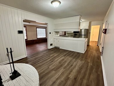 513 Edgewood Ln, Albany, GA 31707 - photo 5