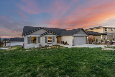 3535 SW Grandview Ct, Redmond, OR 97756 - photo 6