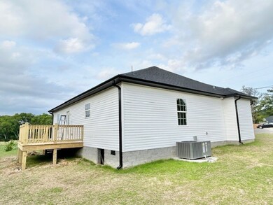 Spacious 1470 sqft of living area.