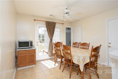 2200 Wexford Way, Statesville, NC 28625 - photo 5