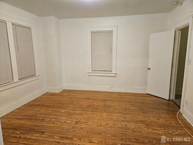 203 S Washington Ave, Dunellen, NJ 08812 - photo 4