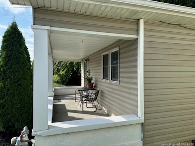 237 Silver St, New Albany, IN 47150 - photo 5